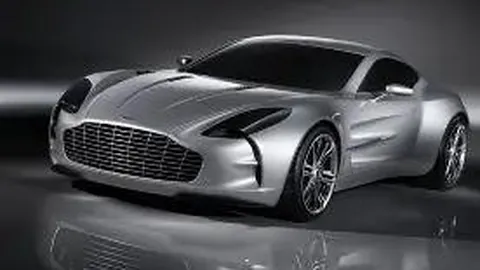 王彦霖与艾佳妮领证喜日街头同框，民政局前欢快留影