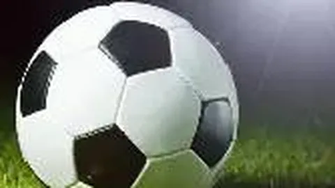 张柏芝：45岁仍光彩夺目，揭秘娱乐圈真我风采，直言婚姻束缚自由才是幸福之道