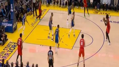 CBA焦点战：近7战6胜，昨晚19时巅峰对决！广州VS福建，揭秘激战幕后！